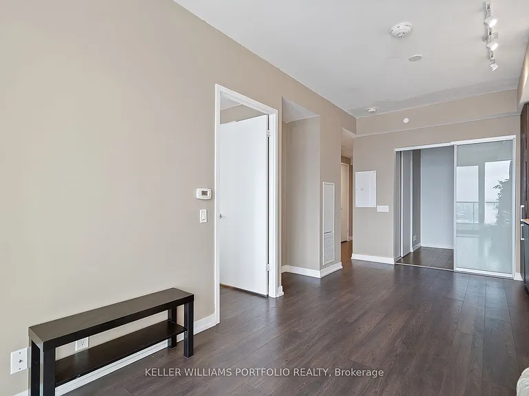 898 Portage Pkwy #4207 — Photo 18