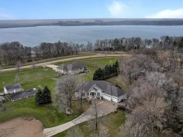 11566 199th Cir, Silver Lake, MN 55381