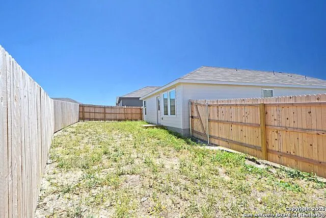 1517 Hummock Steep — Photo 20