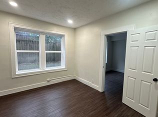 13464 Clifton Blvd #103, Lakewood, OH 44107