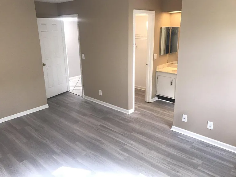 4147 Oak Terrace Dr — Photo 12