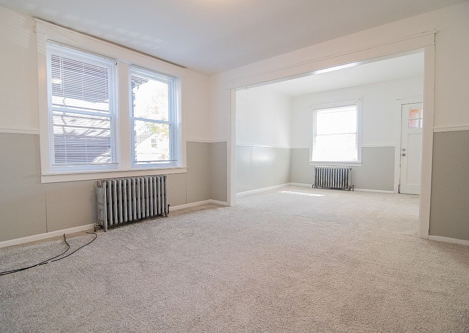 1st image of 1242 121st St #1R
