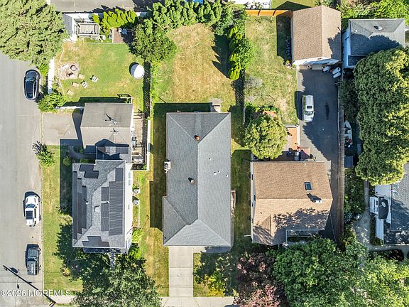 4th image of 641 Campbell Avenue