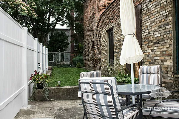 Rented by Brickwood Realty | media 13