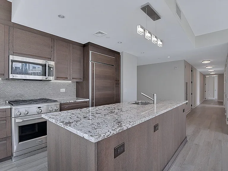 1000 Avenue At Port Imperial #501 — Photo 15