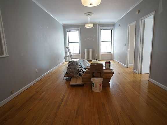 2nd image of 150 E 87th St APT 4B