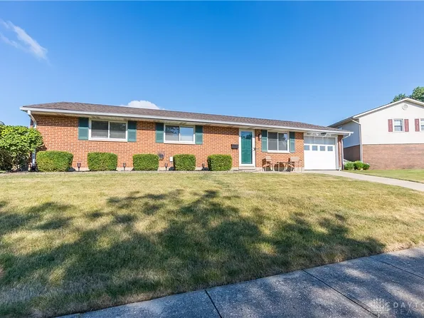 311 Sunrise Ave, Brookville, OH 45309