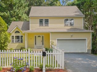 35 Gates St, Framingham, MA 01702