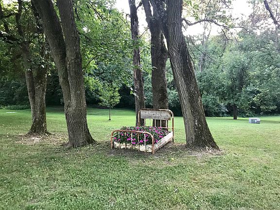 Many landscape features