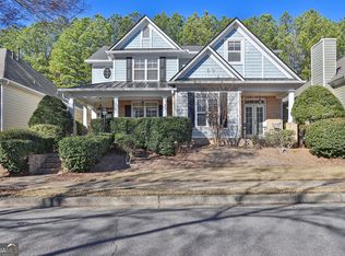 821 Scales Rd, Suwanee, GA 30024