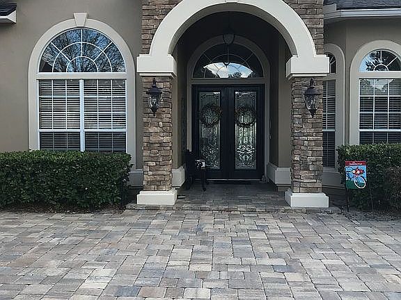 3rd image of 5004 Blackhawk Dr