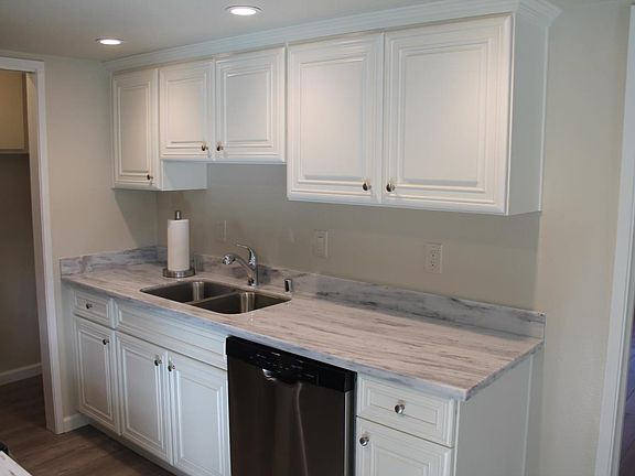 4th image of 7106 Indian Wells Ct
