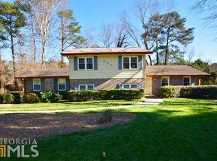 480 Village Green Ct SW, Lilburn, GA 30047