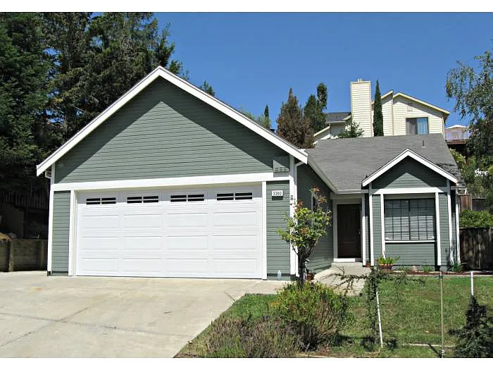 3360 Shawn Way photo 1