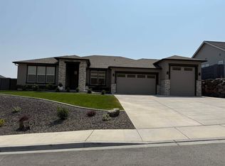 2537 Legacy Ln, Richland, WA 99352