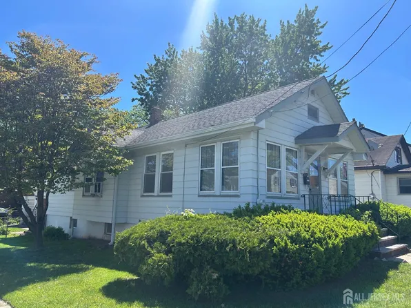 462 Crows Mill Rd, Fords, NJ 08863