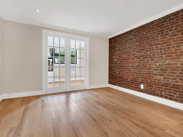 344 East 85th Street image 1 of 9