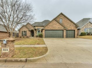 809 NW 194th Ter, Edmond, OK 73012
