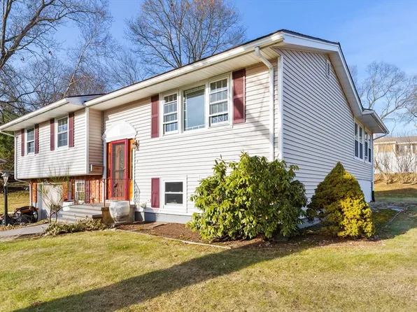 10 Paulette Dr, Danvers, MA 01923