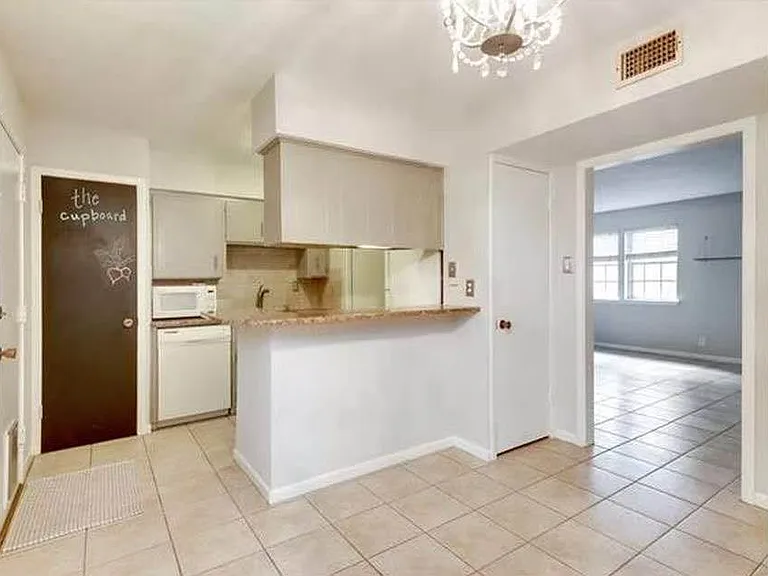 7409 Shadow Hill Dr #101 — Photo 6