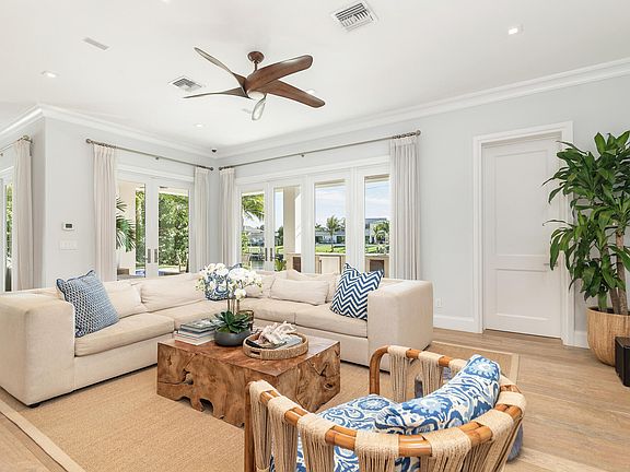5th image of 222 Arlington Road