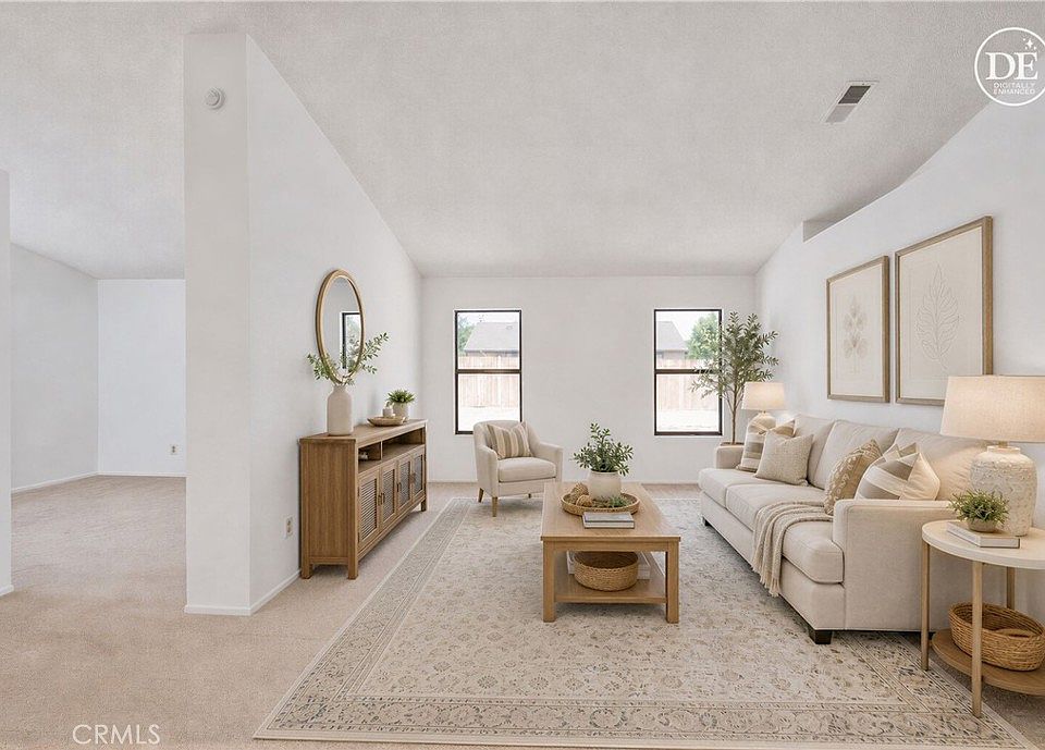 1st image of 45539 York Pl