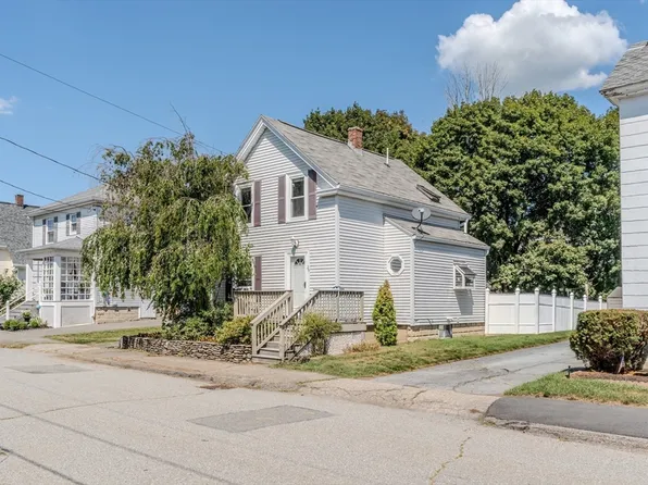 26 Elmwood Ave, Haverhill, MA 01835