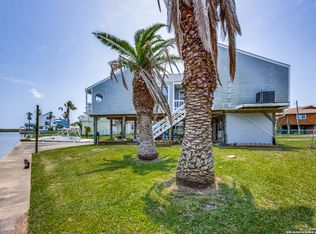 175 Sand Shoals Rd, Freeport, TX 77541