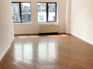 401 W 22nd St #6E, New York, NY 10011