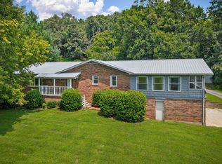 695 Jim Hennessee Rd, Sparta, TN 38583