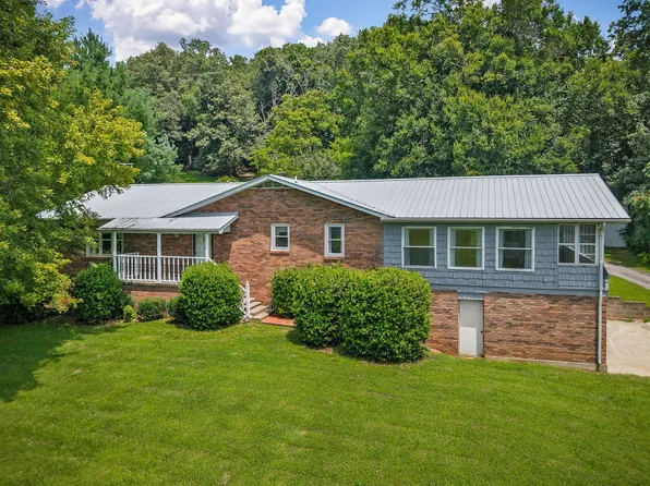 695 Jim Hennessee Rd, Sparta, TN 38583