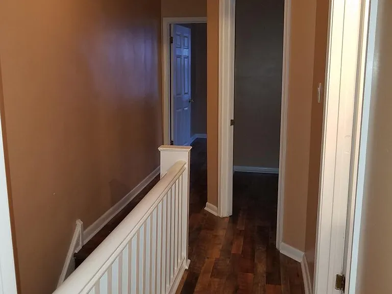 255 E Albanus St — Photo 5