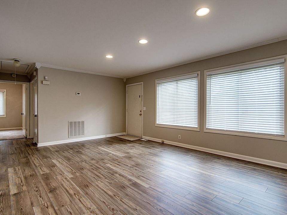 1st image of 508 Doral Country Dr
