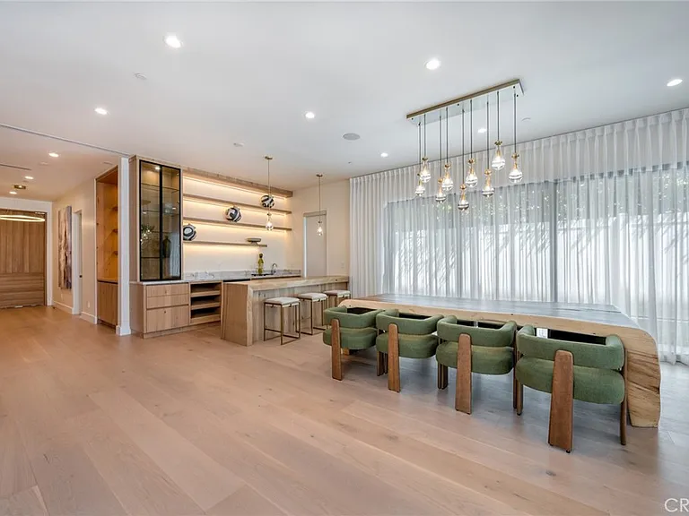 4906 Gaviota Ave — Photo 8