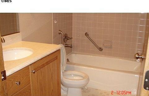4th image of 1458 44th Avenue Pl
