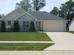 15901 Timberwillow Dr, Huntertown, IN 46748