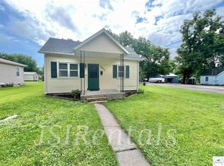 1811 S Montgomery Ave, Sedalia, MO 65301