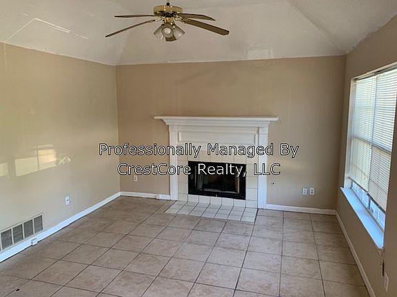 3rd image of 4900 Copper Valley Dr W