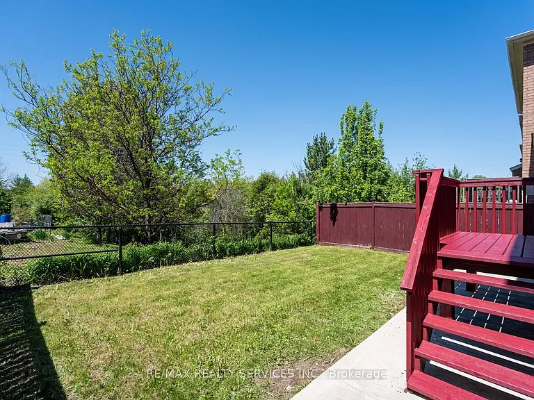 85 Williamson Dr — Photo 27