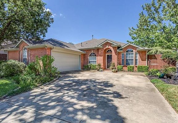 2nd image of 1468 Lockwood Dr