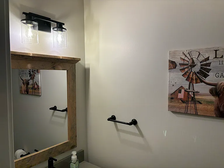 36 W Main St — Photo 25