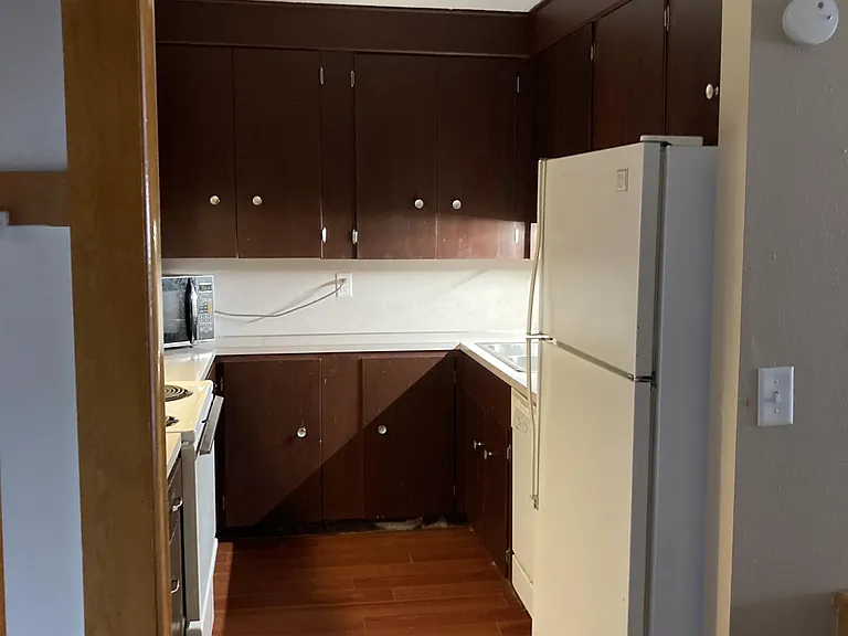 450 N Main St #11 — Photo 2
