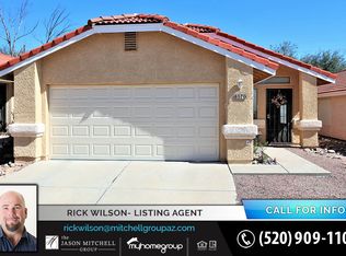 8070 N Highcountry Ave, Tucson, AZ 85741