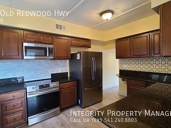 5th image of 7845 Old Redwood Hwy