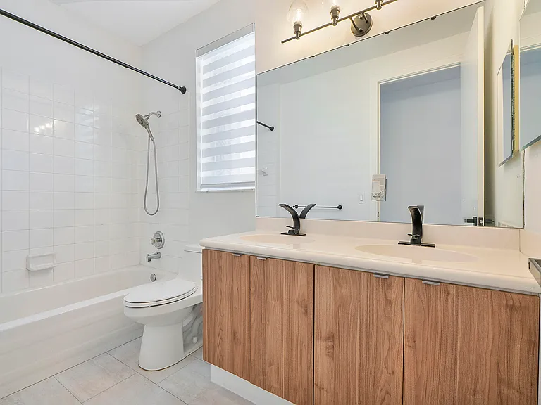 5081 NW 120th Ave — Photo 23