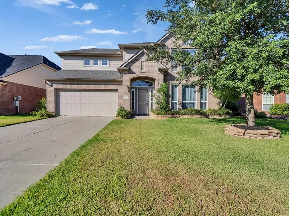 9915 Valance Way, Conroe, TX 77385