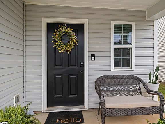 3rd image of 2232 Southlea Dr