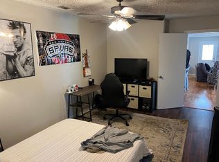 3215 30th St, Lubbock, TX 79410