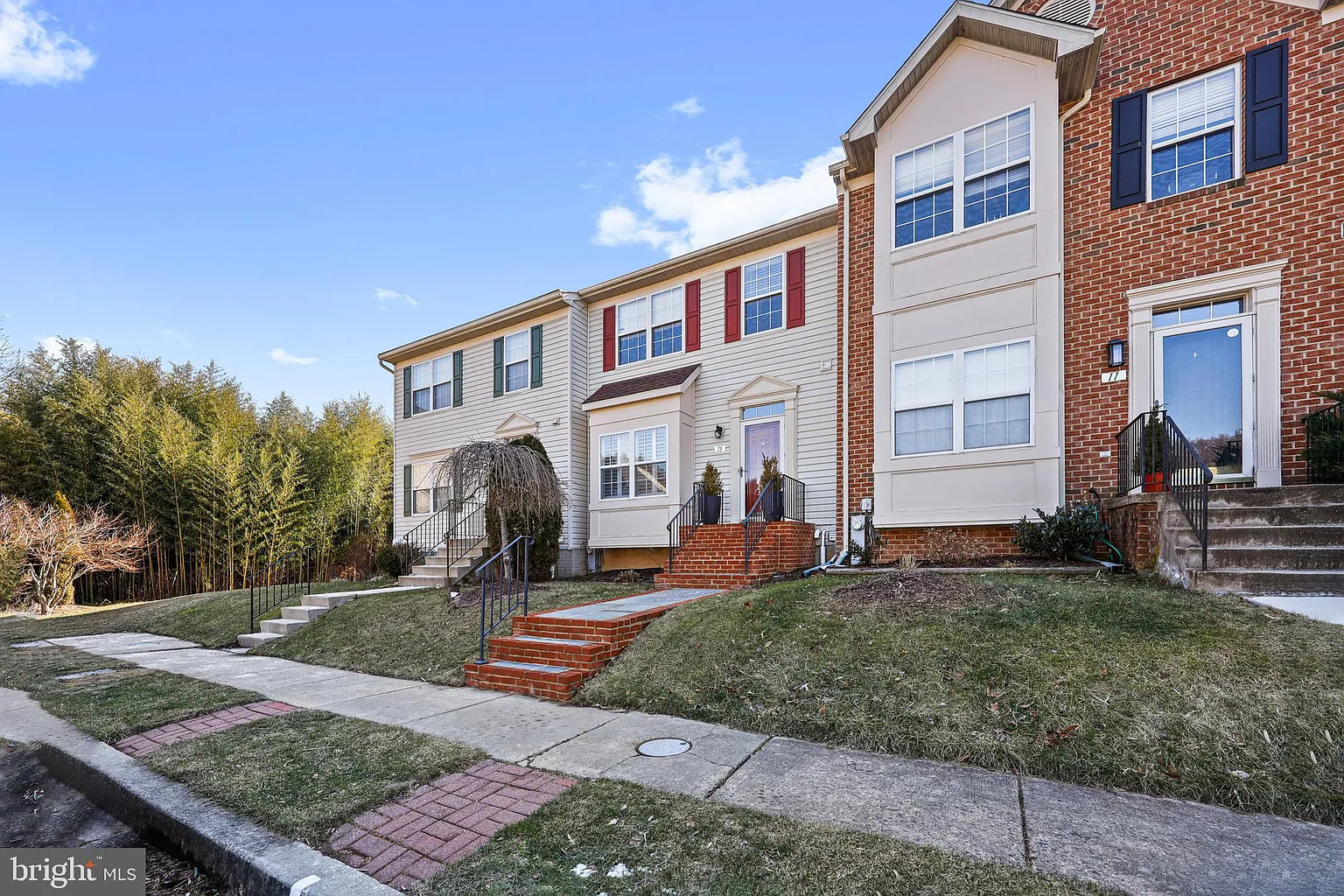 15 Winterberry Ct photo 1