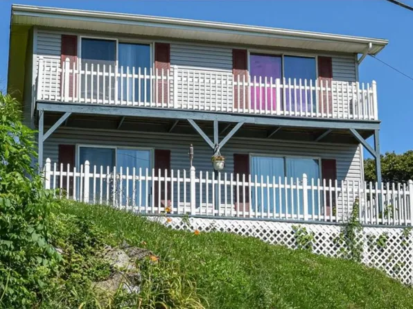 16603 Lee St, Saint Paul, VA 24283